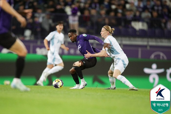 Ko Seung-beom's skillfulness shone → Ulsan, which avenged its defeat in the opening match of Eric PK's winning goal, succeeded in jumping to second place with 10 wins against Anyang