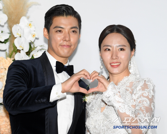 Gangnam, YouTube is a hit..♥ Lee Sang-hwa has 5 times more wealth, and bank accounts are managed separately (RAS)