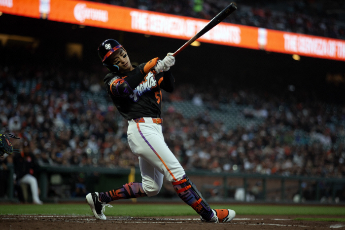 If you don't get a hit in five times at bat, you will collapse by 300 degrees, and the 2nd place in NL batting → 13th place in four days after Lee Jung-hoo will study LEE