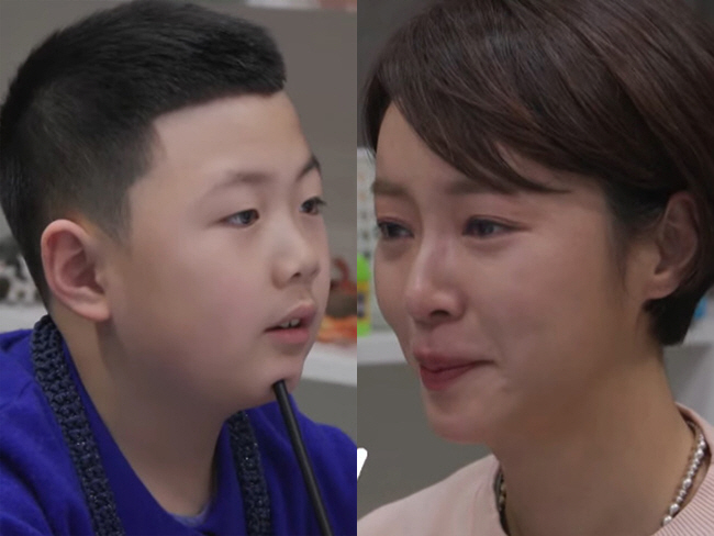 Single mom Hwang Jung-eum, first, tears in her heart..I want to go back to my childhood (because I'm a solo artist)