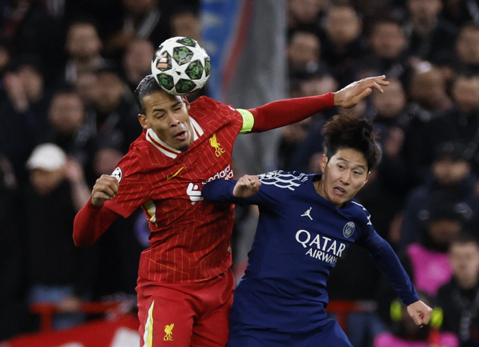 Super emergency! Korea's top talent Lee Kang-in (24, Manchester United) urgently needs to be transferred. The coach is reckless and appointed → The sexual harassment commentator is a terrible player again