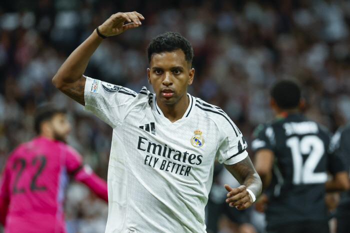 Another runner-up Arsenal player, £91 million investment Real Madrid's three key players will be brought out