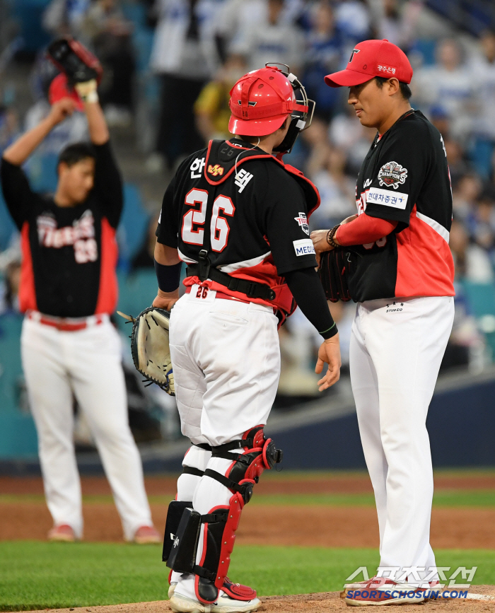 ERA 1.93 → 3.41 Surges, giving him points that don't have to fail in his first win