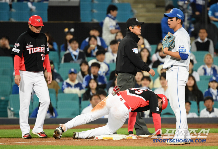 You can't pass it twice? Park Chan-ho with the first place in home runs