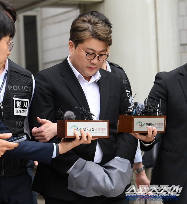 Kim Ho-joong, who issued 130 letters of apology, was sentenced to an appeal today (25th)…Will my sentence be commuted