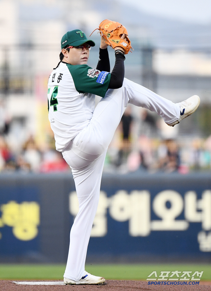 LG also had 179 wins → Yang Hyun-jong, 235th day in ninth place.. Should I wake up today. Kim Do Young is coming too!