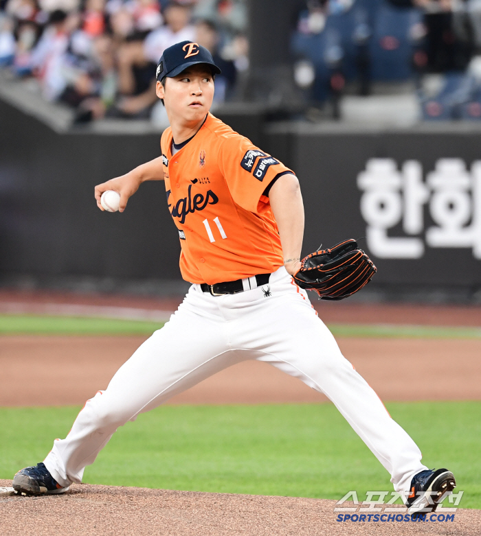 Mr. Zero Kim Seo-hyun collapsed. Walks, walks, and hits → Hanwha, which has lost 2 consecutive games after 8 consecutive wins. Cho Hyung-joon escaped 2 consecutive losses with 10K scoreless in 6 innings