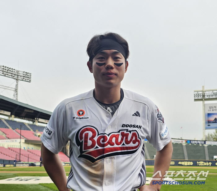 Go for the slider. Coach Legend's words led to a full base hit by a new star I want to show you my skills that I've honed for 5 years.