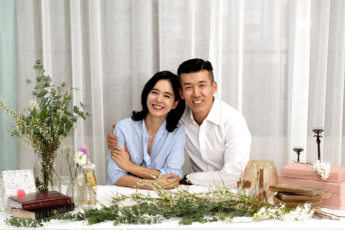 Sean, ♥ I just like Hyeyoung before I'm a lover who takes care of her for 8888 days