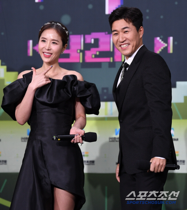 Shinji, stop getting angry at the rumor about Kim Jong-min's wedding..I'm so sick of it