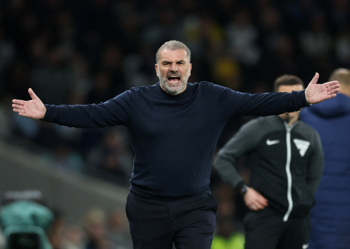 Tottenham, which Postecoglou  Levi have eaten up, has a transfer fee of 540 billion won to cover the unprecedented crisis