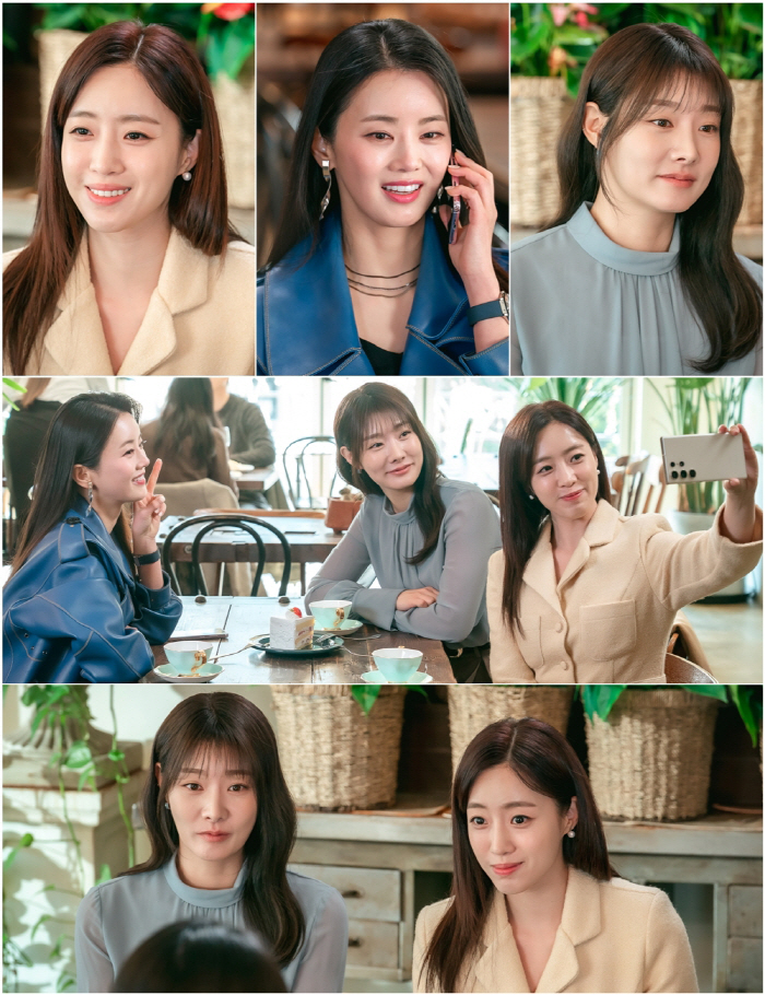 Ham Eun-jung met her husband's maternal daughter Lee Ga-ryeong…Blood pressure rises just by looking at it (Queen's House)