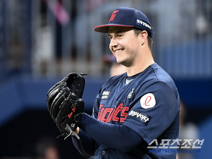 Lotte bus is the best! Blessing is here...7 scoreless innings → ERA 2.18 → 4 consecutive wins! Children's Day will be fun, too 