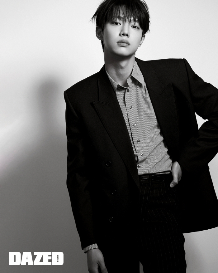 Newcomer Cho Joon-young, Suits → Uniform, Extremely Charming Pictorial