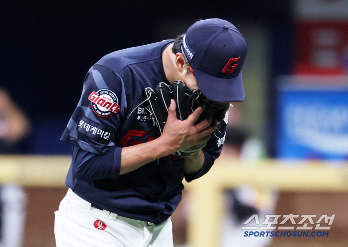 Park Se-woong, an angry glasses ace, is on fire after throwing his face into the glove and roaring only 5 innings