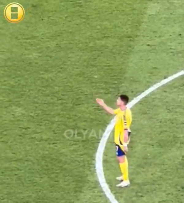 Ronaldo, who lost four years of military service...Like a madman, I cry to myself