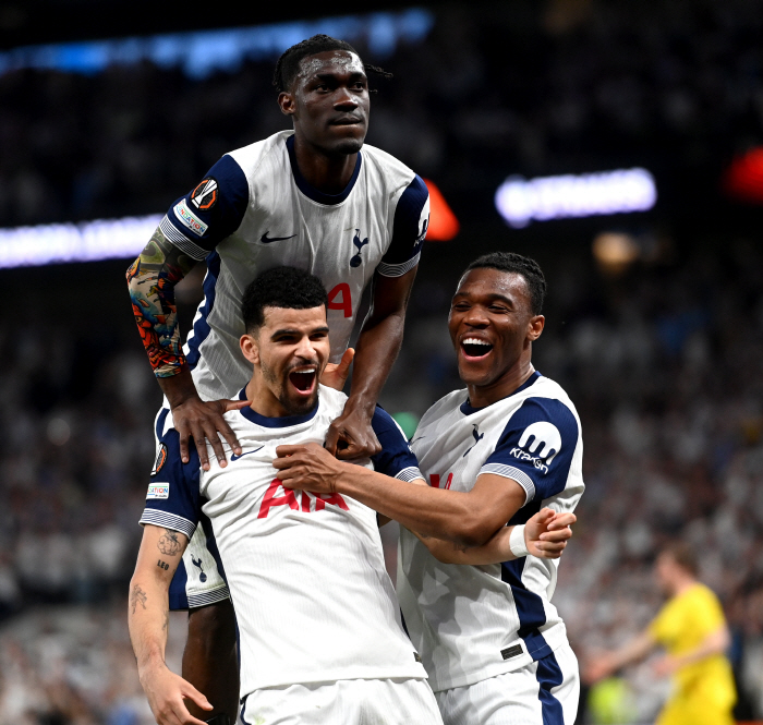 A bolt out of the blue! Re-signing → R, Madrid's love call caught on crutches, tears of Veri's feet...Madison complains of pain in Solanke → Hishalisson replaces tactical judgment, not injury