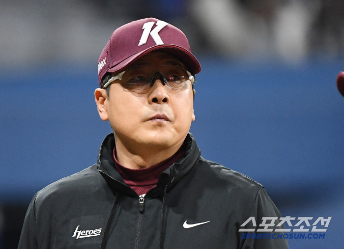 The faded 23-year-old giant's consecutive batting arches...Lee Yong-kyu 3 hits → Rosenberg 3 wins Kiwoom, KT and escape 3 consecutive losses