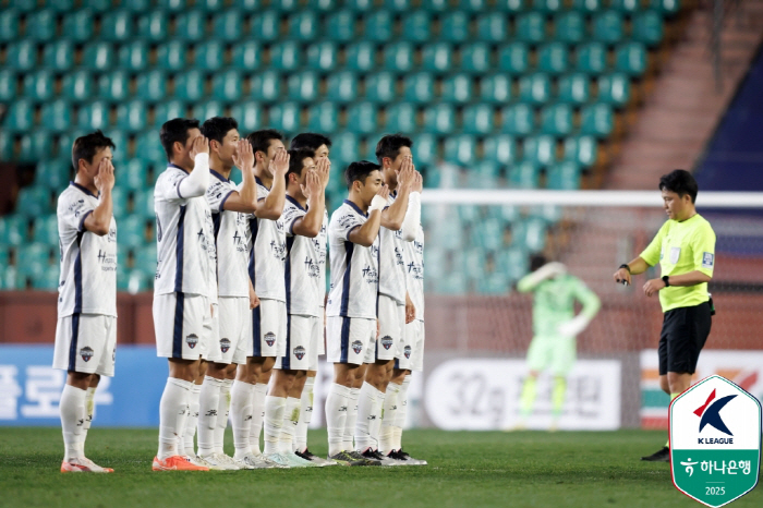 Park Sanghyuk's theatrical goal exploded. Managing director Gimcheon is scary! Oberdan Goals Overpower Pohang Steelers 21 for 2 consecutive wins → Jump to 2nd place