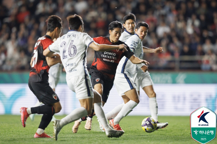 Park Sanghyuk's theatrical goal exploded. Managing director Gimcheon is scary! Oberdan Goals Overpower Pohang Steelers 21 for 2 consecutive wins → Jump to 2nd place