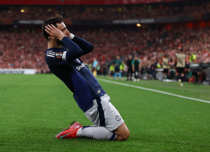 Unexpected glory The king of Manchester United → 9.4 points explosion Fernandez is crazy! 97% chance of making it to the finals and a clash with Tottenham