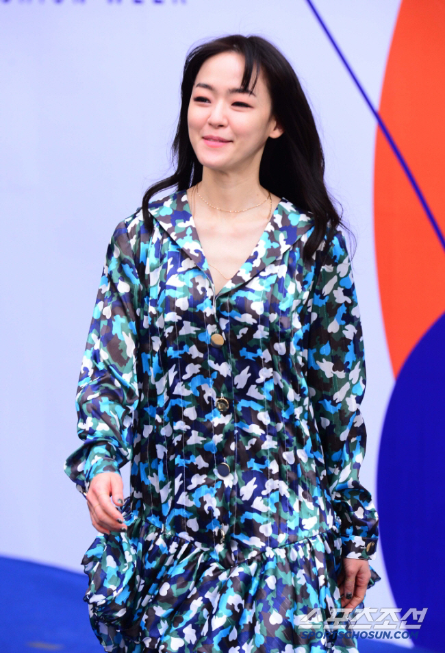 Jaurim Kim Yoon-ah's 女 vocalist feels bad about being treated as a madam. Re-examining her conviction (Hit song)