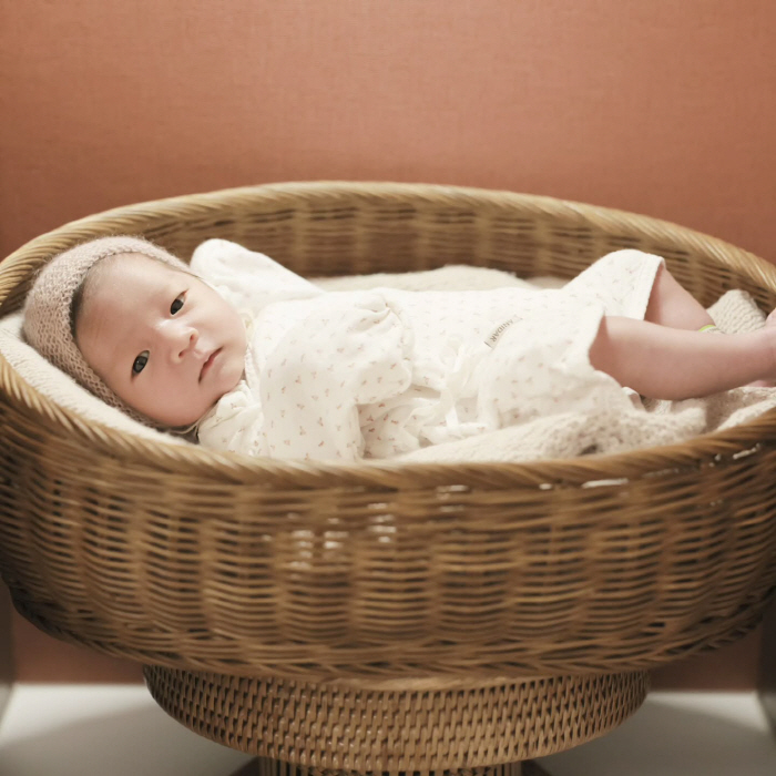 Son Dambi ♥ Lee Gyu Hyuk's daughter grew up and dad is the prettiest fish-shaped bun in the world