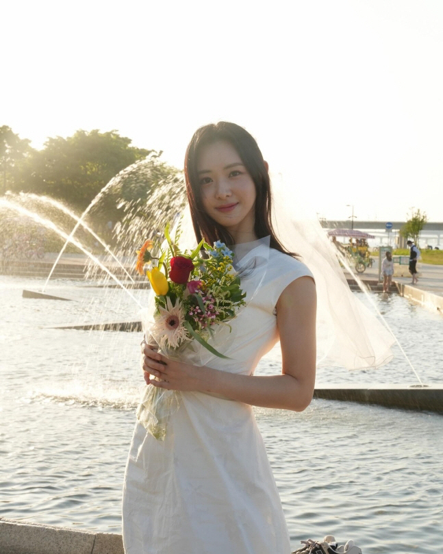 Bridal shower ahead of Kim Dayoung and Bae Sungjae's May wedding...'I'm the perfect bride'