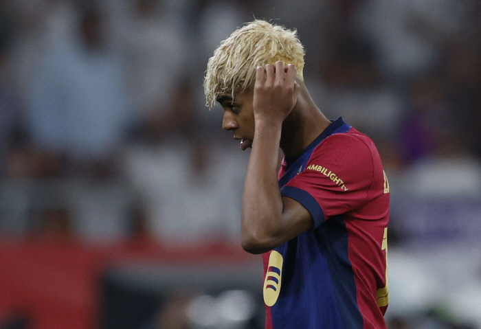The highest salary for 18 years old? No! → Veteran's anger explodes internal fight. Holan's astonishing talent, predicted a major earthquake that shook the team