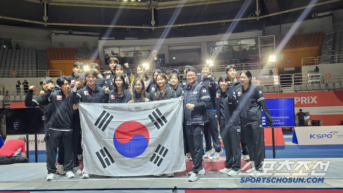 Jeon Ha-young, who was called Oh Sang-wook, won the SKT Grand Prix 女 Sabres for the first time in history, and now tries the World Championship and the Championship!
