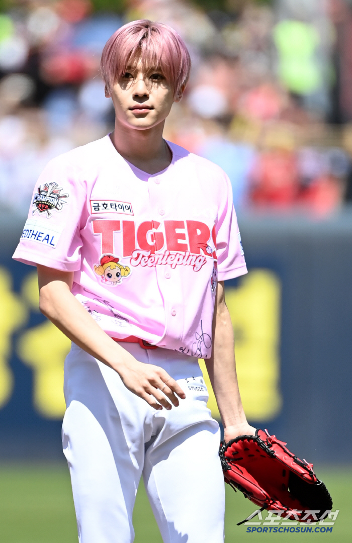  NCT WISH XION, how was the first pitch?