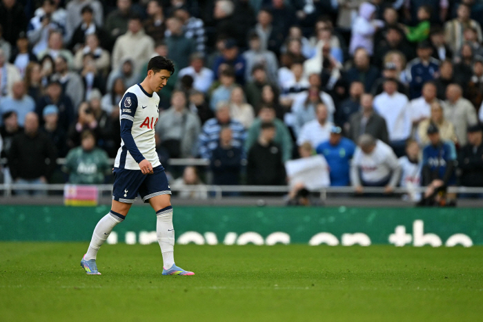 Son Heung-min, who has been missing for a month, has even lost his position in the next season? Tottenham Planned Betrayal Properly to Accelerate Recruitment of Replacements in Days