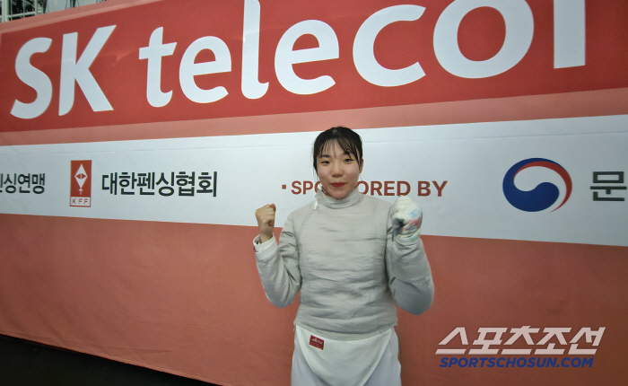 女The world's No. 2 Cho Yong-young in the era of the Avengers, the first ever SKT Grand Prix!World's 97th Kim Jung-mi has a silver medal!