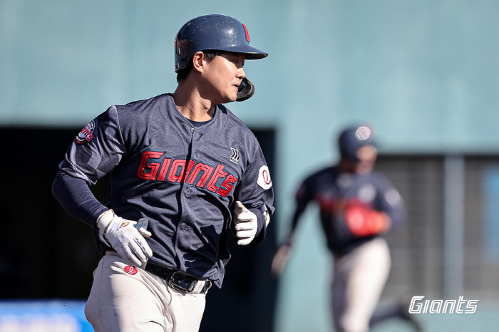 36G 0 Home Run Shock Report → Are you done analyzing? He was the best player in the team last year… The master's patience... 