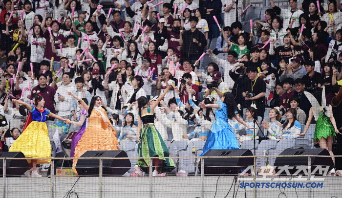 Children's Day 4 spots are sold out. It exceeded 3 million in at least 175 games. If it goes like this, it's 12 million hearts. 