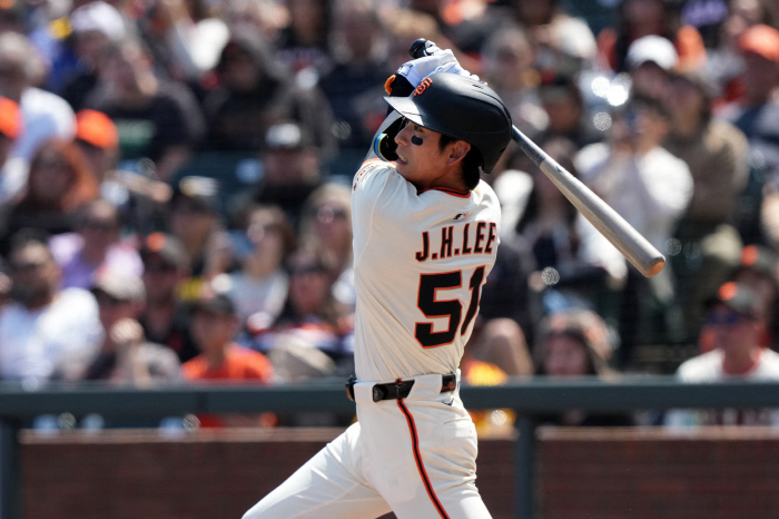 The double machine is deceived by breaking balls these days, Lee Jung-hoo will meet the Cubs left-hander properly on the 6th day of long hit in 9 consecutive games