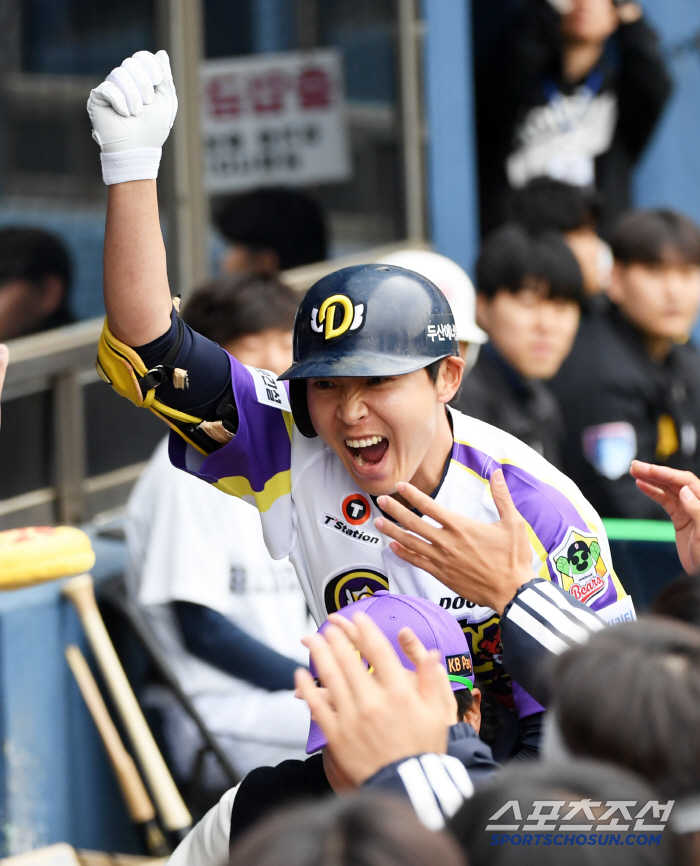 Durin laughed. Jung Soo-bin's solo shot  5 on base Doosan won 3 consecutive games. LG and Hanwha tied for first place 