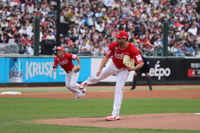 I threw 155km, isn't it 100%? → Former ML Leaguer's majestic complete victory? I was greedy, but... 