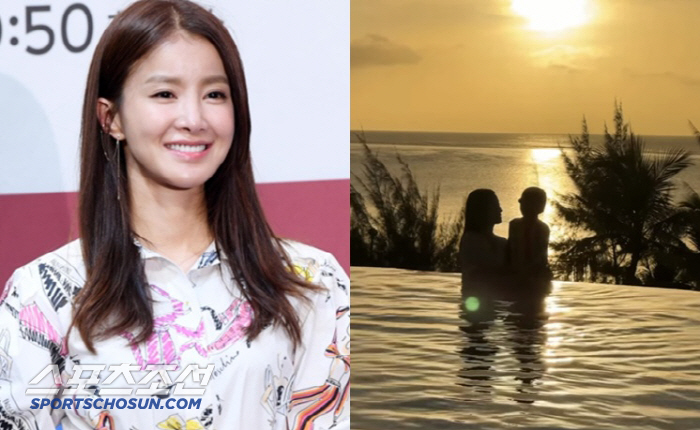 Lee Si-young, first child's day after divorce..I hope you stop making touching confessions
