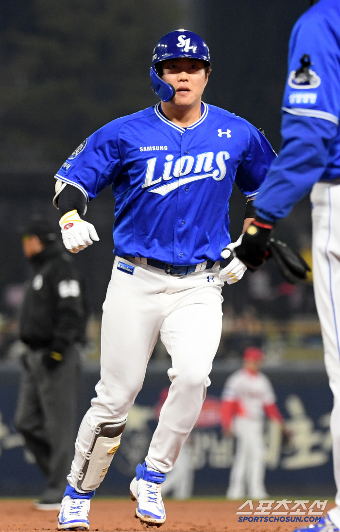 The team that hit the original team was Samsung51,000 hits were also achieved for the first time by 10 teams 