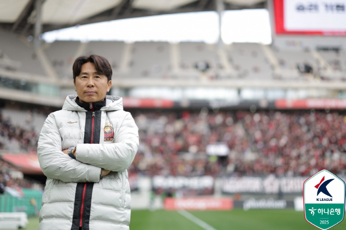  The B, the second home of this season, means more than a league with a different mindset. It's just one game for coach Yoo Byung-hoon vs. Kim Ki-dong