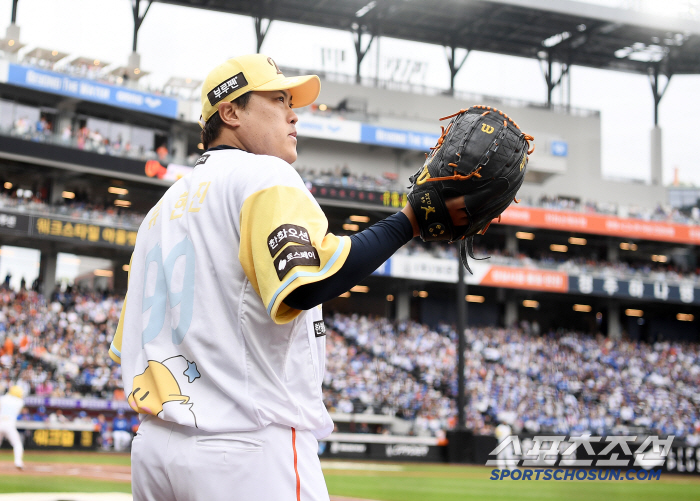 The balance was not good. The butterfly effect of the monster voluntary steel plate in the fifth inning of 85 pitches, the early introduction of the pinch hitter closing rookie and the birth of the save in 2,942 days