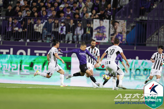 General Matheus → Derby Anyang Seoul, which was as hot as Moon Seon-min's war of nerves, drew 11 this time