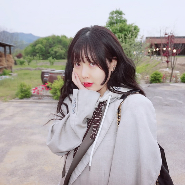 Hyun-ah, ♥ Newlywed couple in their 7th month of going out with a luxury bag of 9 million won presented by Yong Jun-hyung