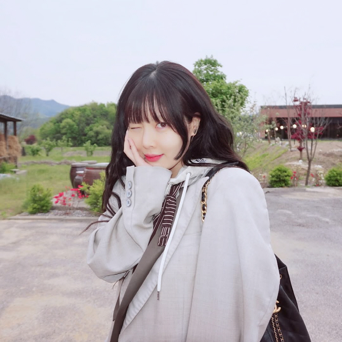 Hyun-ah, ♥ Newlywed couple in their 7th month of going out with a luxury bag of 9 million won presented by Yong Jun-hyung