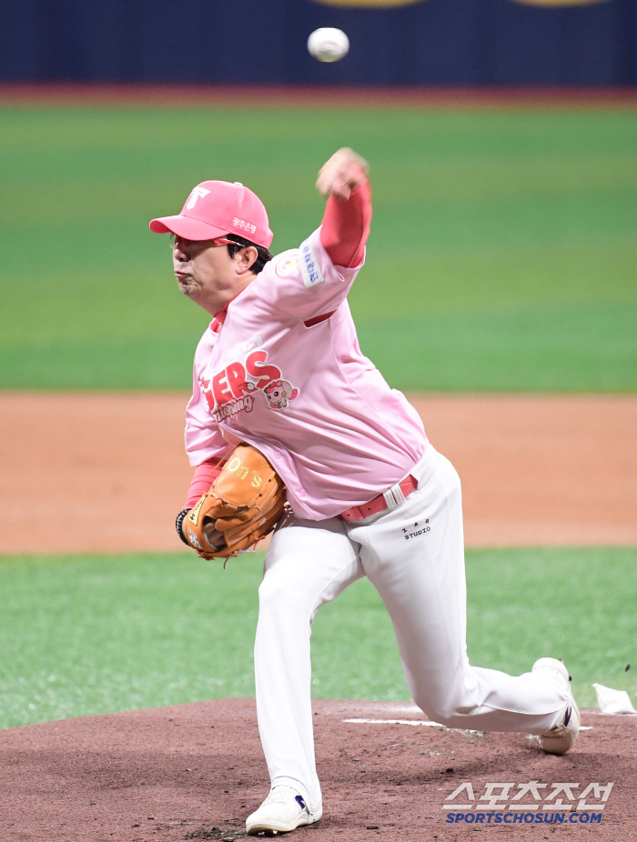 It's hard to win one game until the day I take off my uniform, but it's the first time ever...That's why I'm a big pitcher