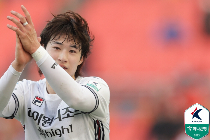 Kim Dong-joon's fatal mistake Lee Ji-ho's 3rd goal Kangwon, Jeju's enemy team 30 wins...Re-verification of natural enemies