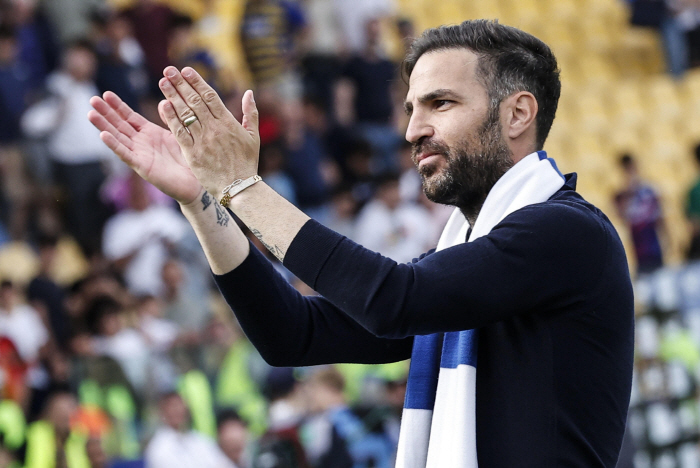Leverkusen looking for a successor to Alonso, former Wackle MF  Spanish nationality  young master want a genius director who has a lot in common