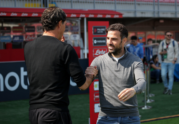 Leverkusen looking for a successor to Alonso, former Wackle MF  Spanish nationality  young master want a genius director who has a lot in common