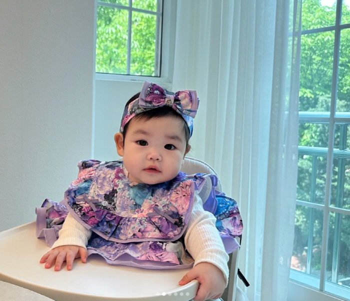 Park Soo-hong, daughter Jae-yi was surprised by the storm's growth..We're already starting the middle of baby food